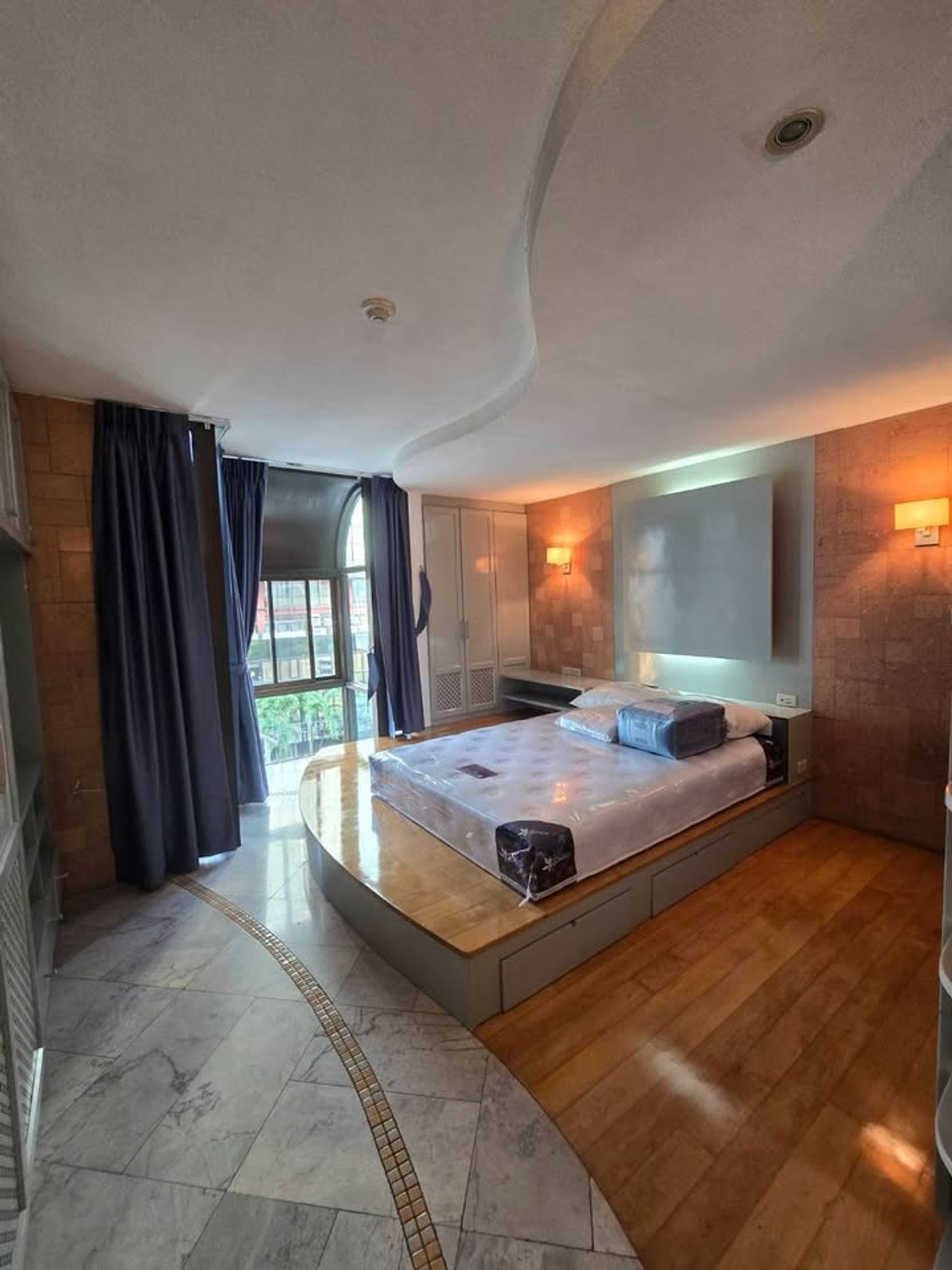 ให้เช่าคอนโดวิทยุ ชิดลม หลังสวน : เช่าคอนโด Sithakarn Condominium/สิทธาคาร คอนโดมิเนี่ยม (D6811002)