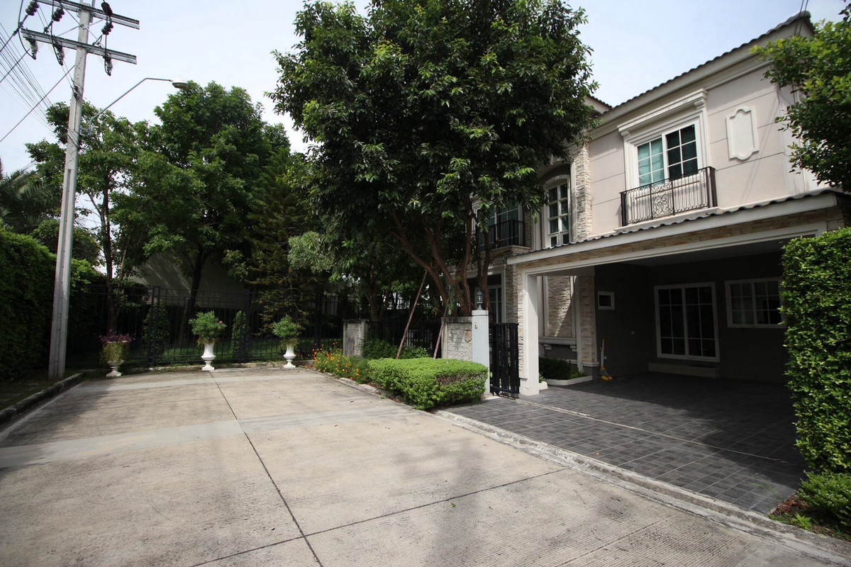 ขายบ้านเกษตร นวมินทร์ ลาดปลาเค้า : 📢👇โอกาสทองสำหรับนักลงทุน! ซื้อครั้งเดียว ได้สินทรัพย์ 4 หลัง พร้อมกระแสเงินสดทันทีครบทั้ง รายได้–มูลค่าเพิ่ม–ทำเลคุณภาพ