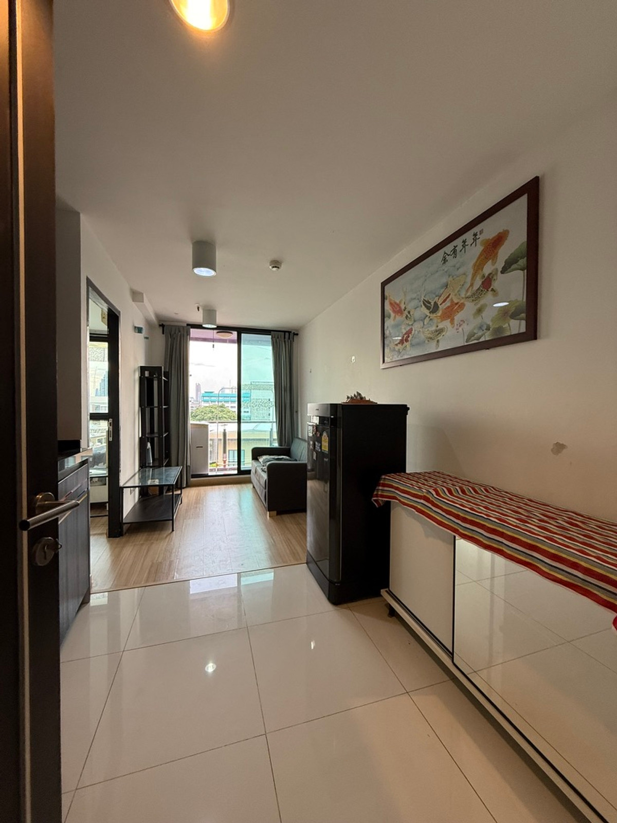 ขายคอนโดรัชดา ห้วยขวาง : ขายคอนโด ย่านห้วยขวาง-รัชดา คอนโดชาโตว์ อินทาวน รัชดาซอย 20 เนื้อที่ 34.5ตรม. เฟส 2 ชั้น 7