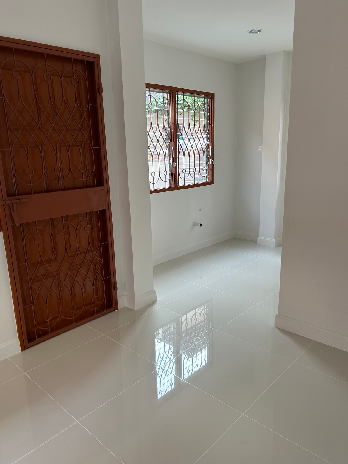 ขายบ้านนนทบุรี บางใหญ่ บางบัวทอง : 88540 - ขายบ้านเดี่ยว โครงการมณียา4 ขนาด 54 ตารางวา ถนนรัตนาธิเบศร์-ท่าอิฐ นนทบุรี ใกล้ สถานี MRT ไทรม้าและ MRTท่าอิฐ