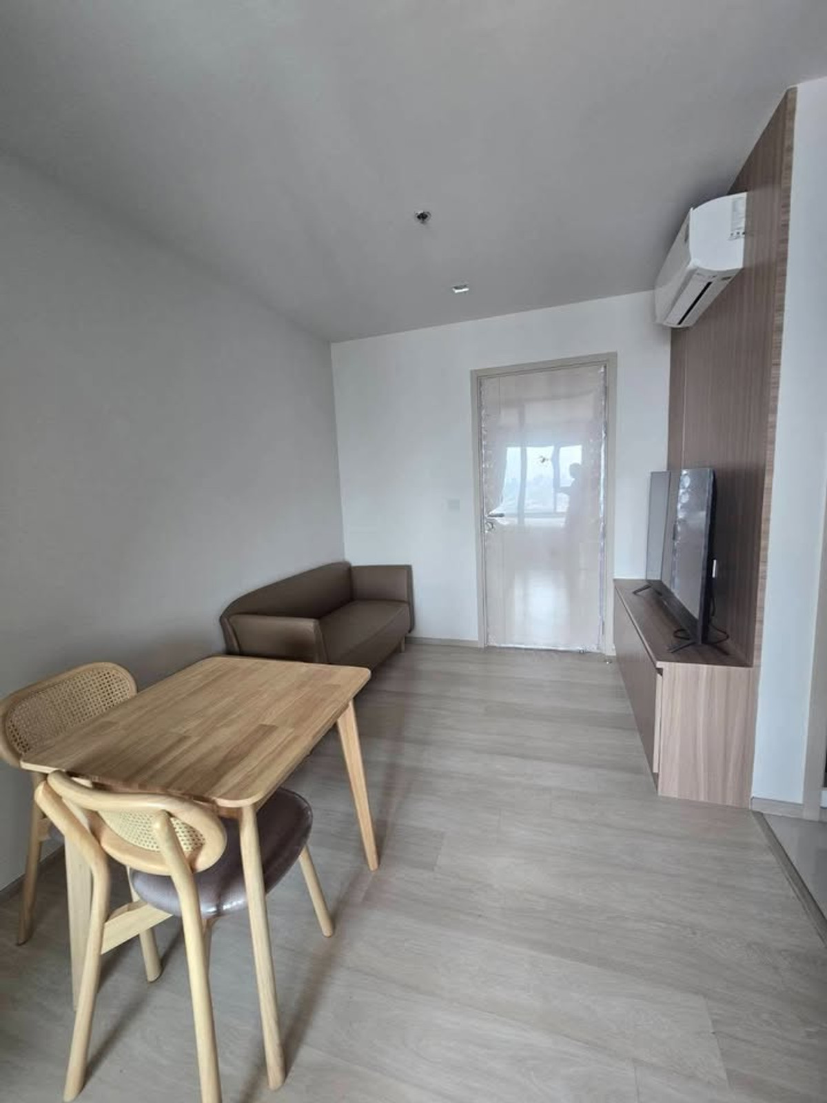 ให้เช่าคอนโดวิทยุ ชิดลม หลังสวน : เช่าคอนโด Life One Wireless/ไลฟ์ วัน ไวร์เลส (B6811015)