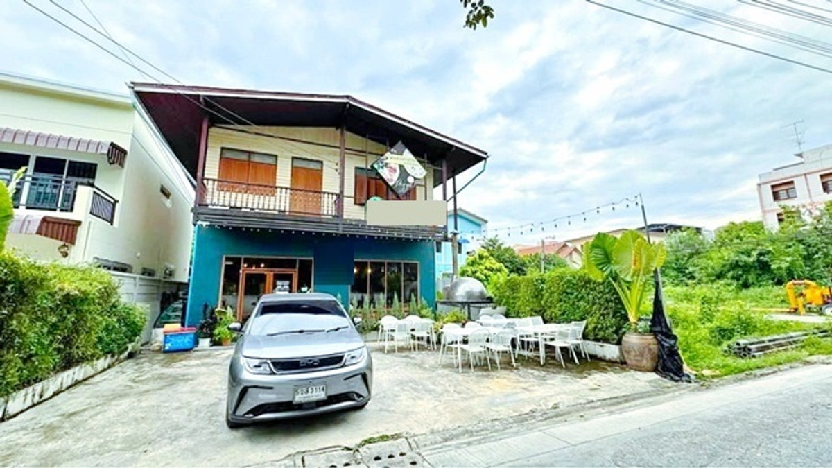 ให้เช่าสำนักงานนวมินทร์ รามอินทรา : BTS สะพานใหม่250ม. ม.นอร์ทกรุงเทพ 500 ม.ให้เช่าสำนักงาน โชว์รูม 2 ชั้น 52 ตร.วา.302 ตร.ม. คาเฟ่ ออฟฟิศ 2 นอน 3 น้ำ ตลาดยิ่งเจริญ 700 ม.