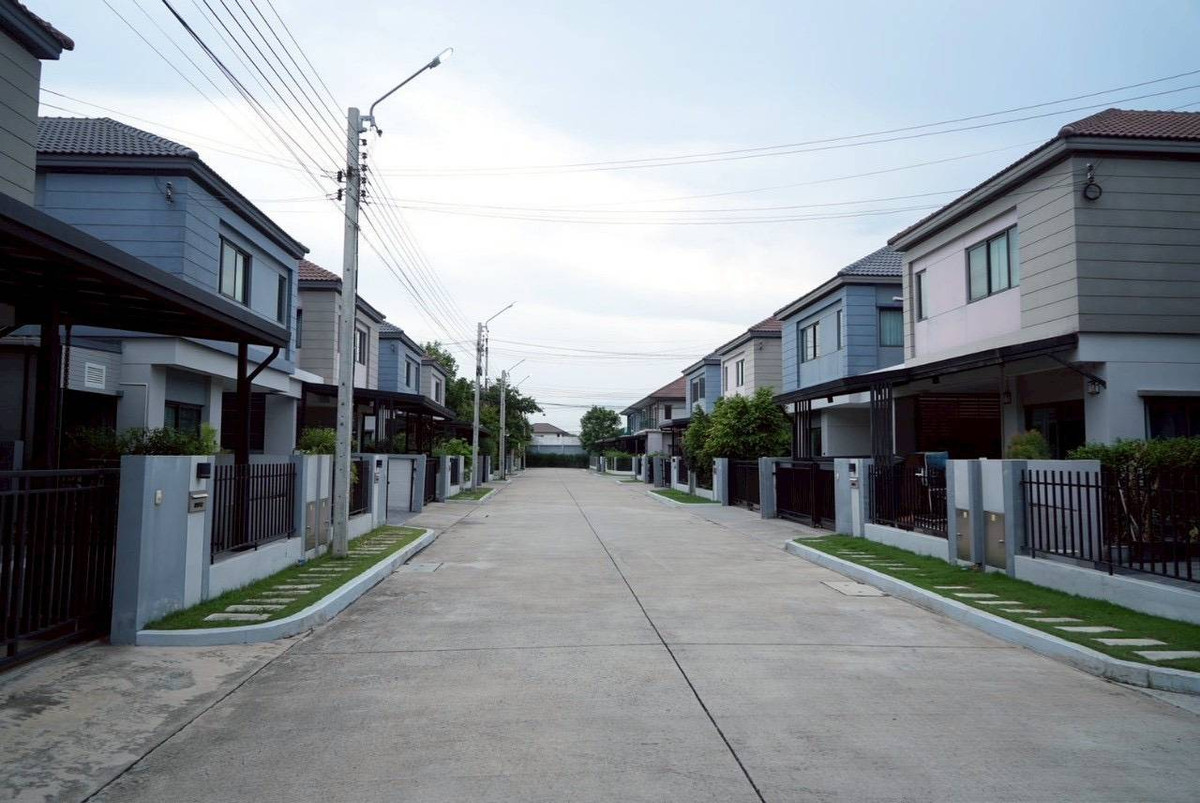 ขายบ้านนนทบุรี บางใหญ่ บางบัวทอง : 95249 - ขายด่วน บ้านแฝดสุดสวย VENUE เวสต์เกต บางใหญ่