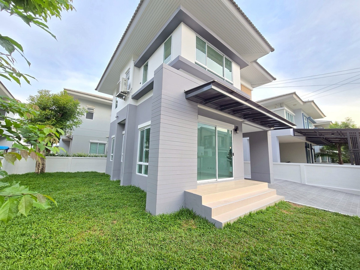 ขายบ้านลาดกระบัง สุวรรณภูมิ : Vario สุวรรณภูมิ