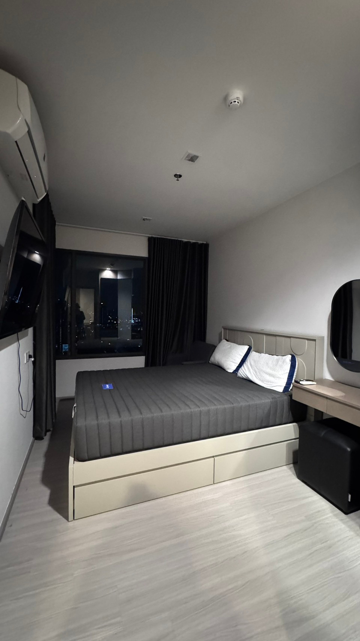 For RentCondoThaphra, Talat Phlu, Wutthakat : Life Sathorn Sierra available for rent 17,000/month