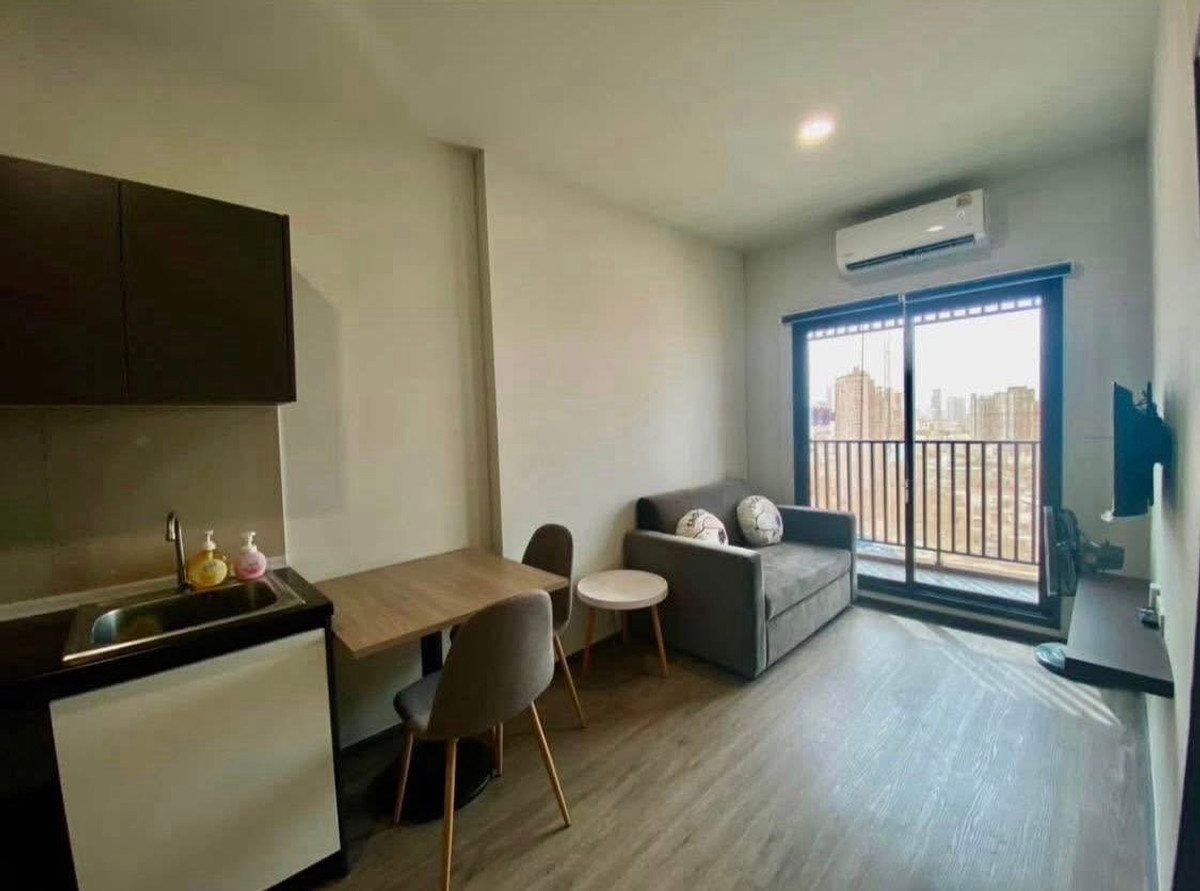 For RentCondoThaphra, Talat Phlu, Wutthakat : Rich Point @BTS wutthakart 1 bedroom near The Mall Tha Phra. Near the source of food