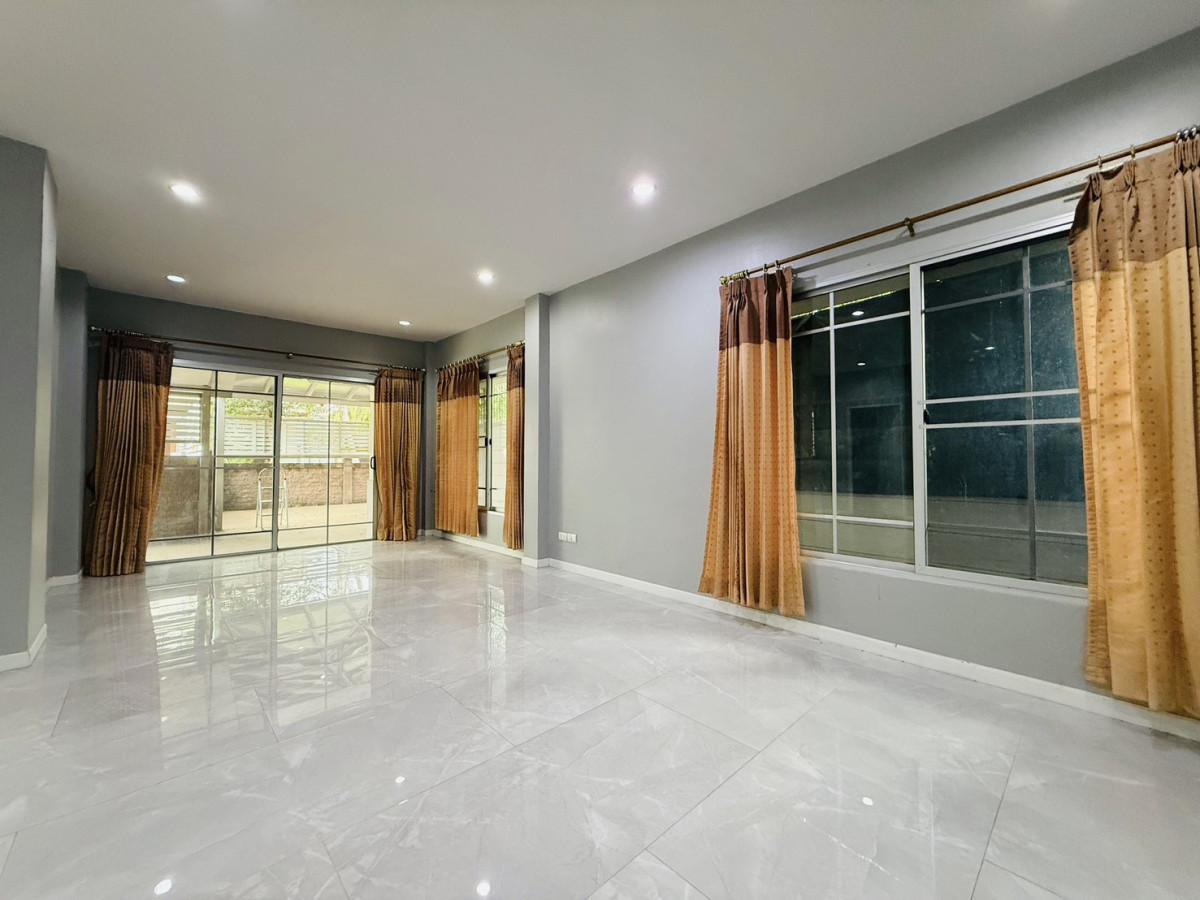 ขายบ้านพระราม 5 ราชพฤกษ์ บางกรวย : ขายบ้าน ธนาสิริ ปิ่นเกล้า - ราชพฤกษ์ MRT-บางรักน้อยท่าอิฐ บางกร่าง เมืองนนทบุรี นนทบุรี CX-139982