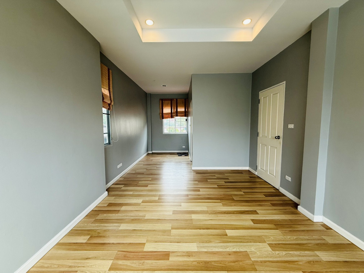 ขายบ้านพระราม 5 ราชพฤกษ์ บางกรวย : ขายบ้าน ธนาสิริ ปิ่นเกล้า - ราชพฤกษ์ MRT-บางรักน้อยท่าอิฐ บางกร่าง เมืองนนทบุรี นนทบุรี CX-139982