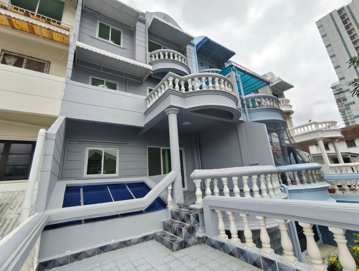 For RentHome OfficeSukhumvit, Asoke, Thonglor : Home Office for rent, Thonglor, Sukhumvit, near BTS, can register a company, can do business | Home Office Thonglor for Business