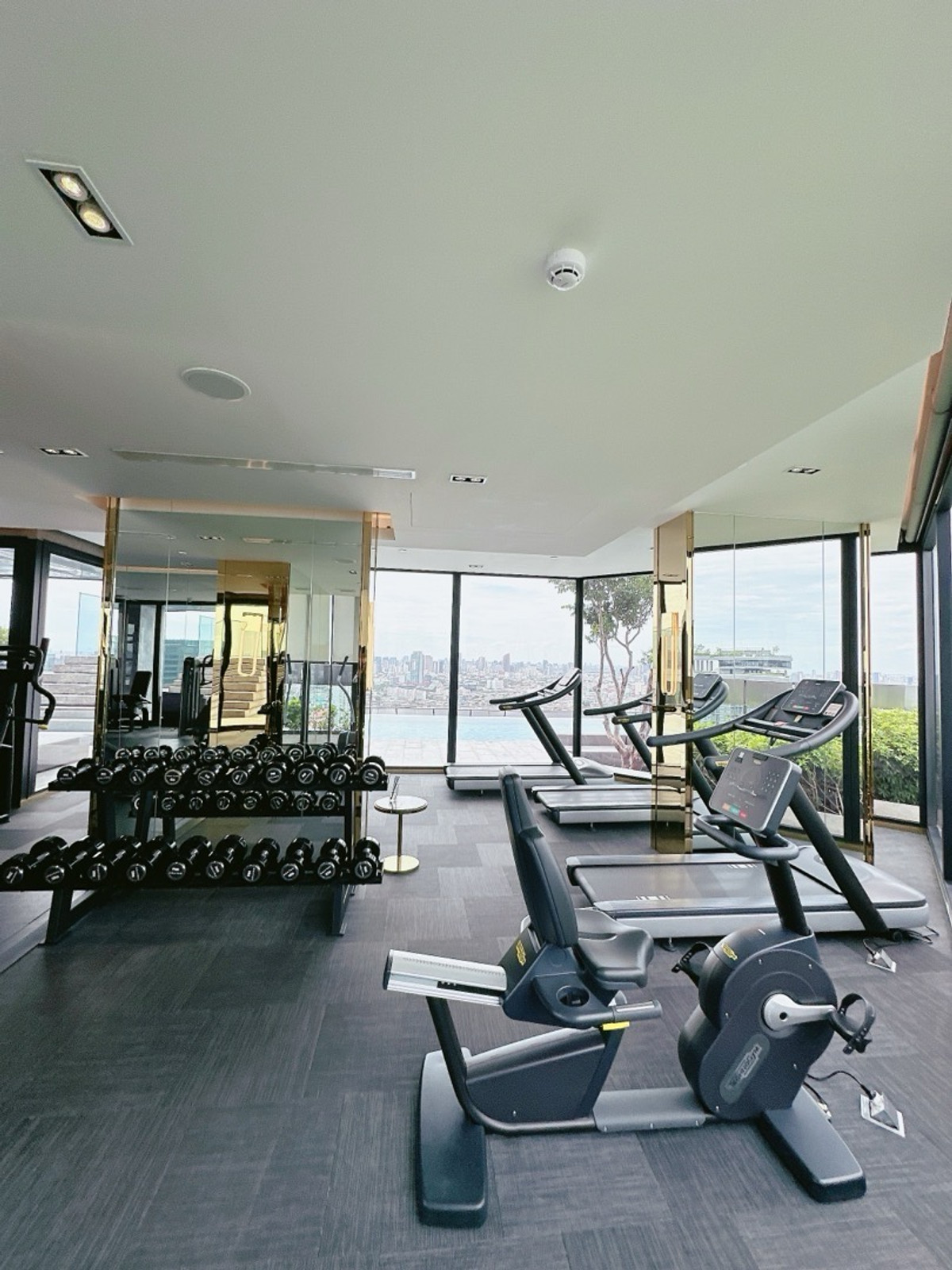 ขายคอนโดพระราม 9 เพชรบุรีตัดใหม่ RCA : 𝐀𝐒𝐇𝐓𝐎𝐍 𝐀𝐒𝐎𝐊𝐄 𝐑𝐀𝐌𝐀𝟗 /𝟐 𝐁𝐞𝐝 𝐑𝐨𝐨𝐦 ฟรีทุกค่าใช่จ่าย พร้อมเข้าอยู่ ผ่อนสบายๆ 𝟐𝟓,𝟎𝟎𝟎/𝐦𝐨𝐧𝐭𝐡 โปรปิดตึก 3 ห้องสุดท้าย 