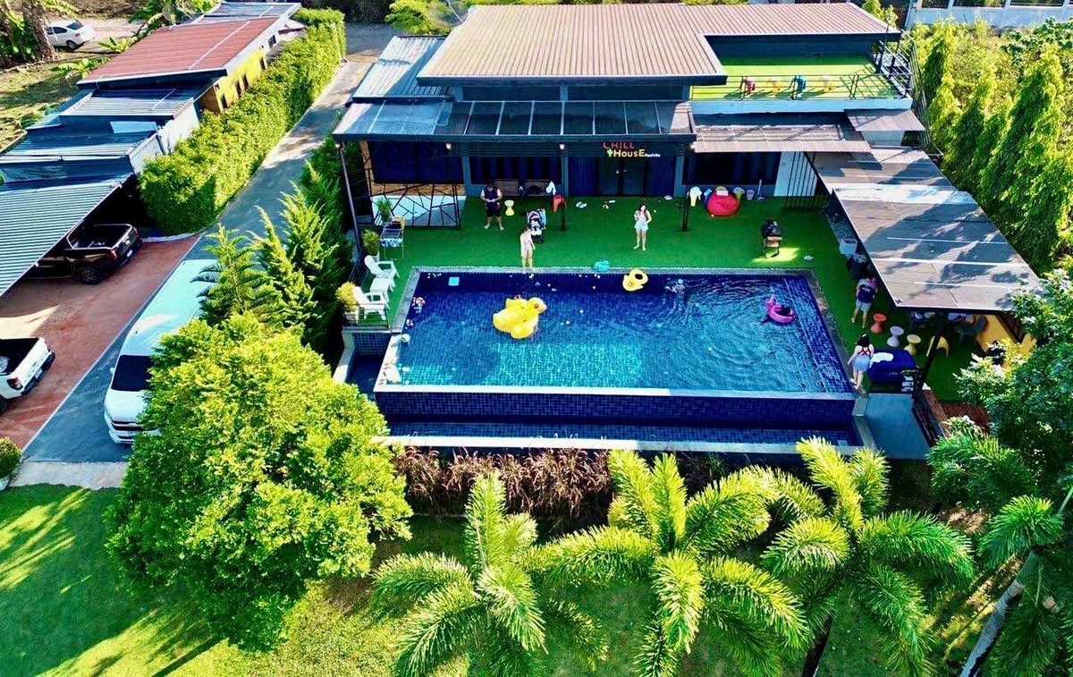 ขายบ้านปากช่อง เขาใหญ่ : 88497 - ขายบ้านพักตากอากาศ พลูวิลล่า เขาใหญ่ ขายพร้อมธุรกิจ เฟอร์นิเจอร์ ฐานแฟนเพจ และยอดจองบ้านพักล่วงหน้า พร้อมสร้างรายได้ทันที