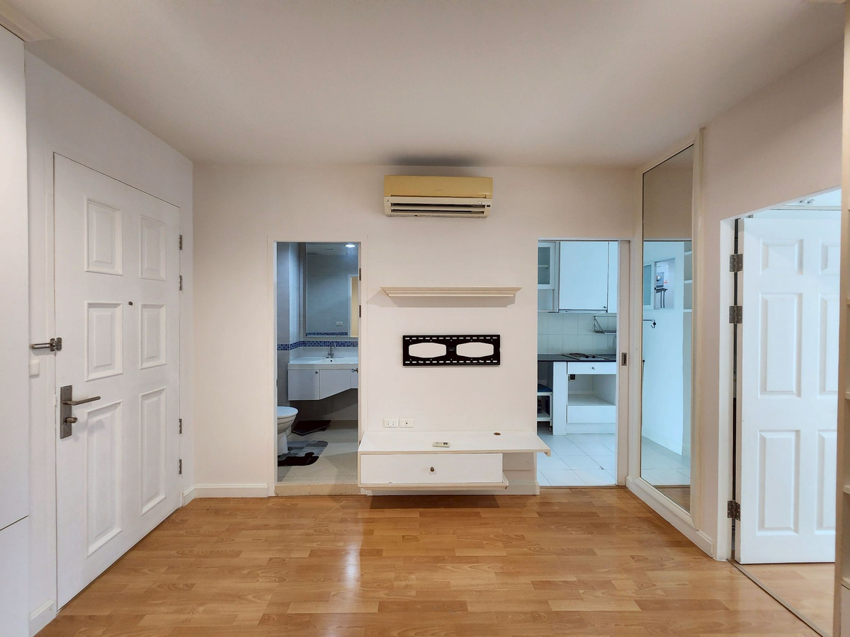 ขายคอนโดอารีย์ อนุสาวรีย์ : 94711 - ขายคอนโด Life@Phahol-Ari ห้อง Combined room (1 bedroom 2 ห้อง) ใจกลางเมืองกรุงเทพ