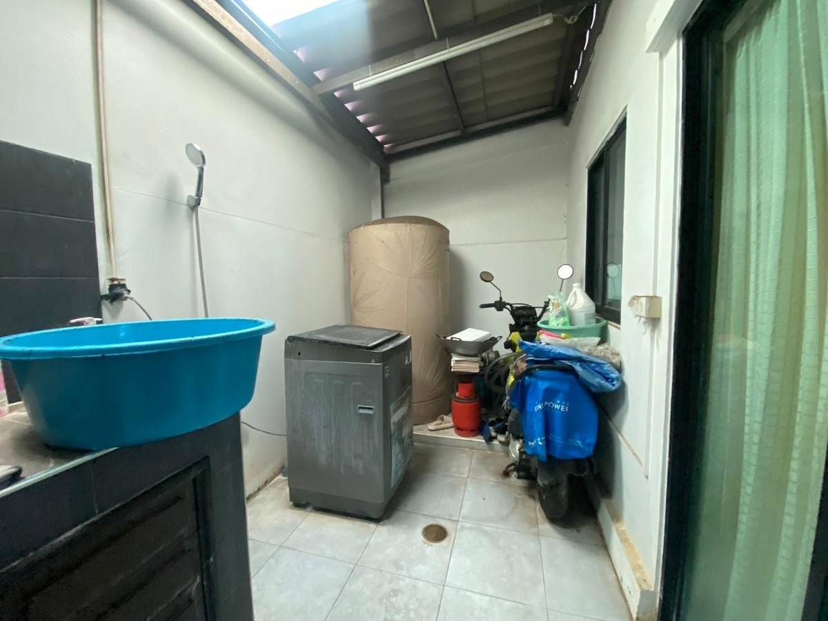 ขายทาวน์โฮมบางแค เพชรเกษม : 96731 - ขายทาวน์โฮม 3 ชั้น หมู่บ้าน เดอะคอนเนค อัพ 3 วงแหวน-บางแคใกล้เดอะมอลล์บางแค ต่อเติมหลังบ้านหน้าบ้านพร้อมอยู่