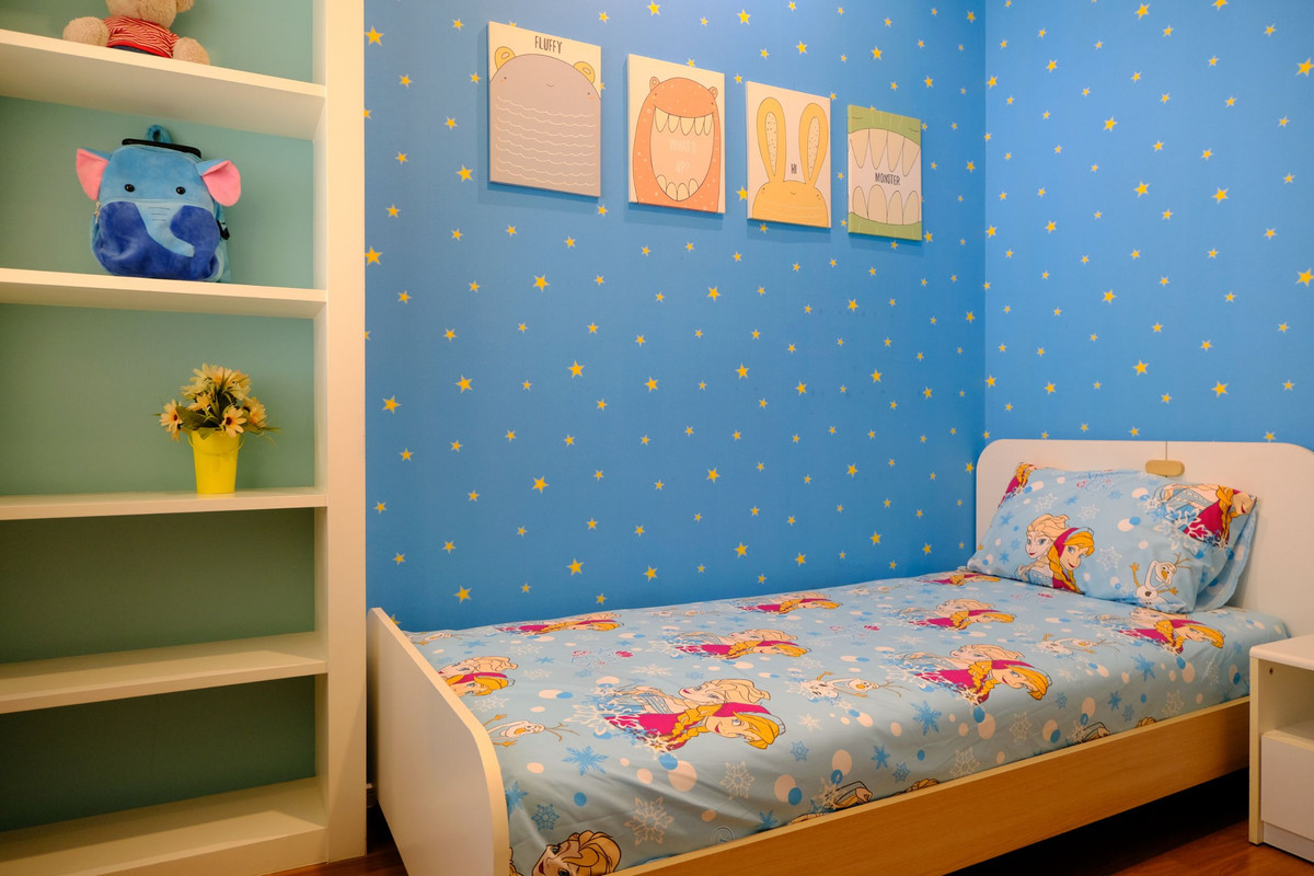 For SaleTownhomePathum Thani,Rangsit, Thammasat : 95360 - The most beautiful in the village, sample house, fully decorated, 2-story townhouse, corner plot, good location, zone in front of the project. Grandville University Pathum Thani-Sai Nai