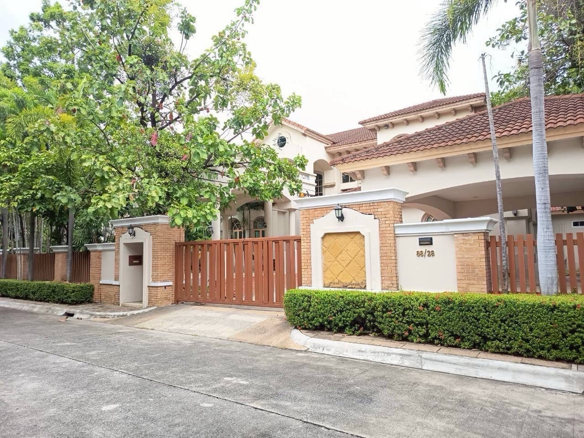 ให้เช่าบ้านบางนา แบริ่ง ลาซาล : ให้เช่า‼️บ้านเดี่ยว เนื้อที่ 351 ตร.ว. ซอยลาซาน ถนนสุขุมวิท 107  บางนา  กรุงเทพฯ  รีโนเสทใหม่  สวยกิ๊ก📌