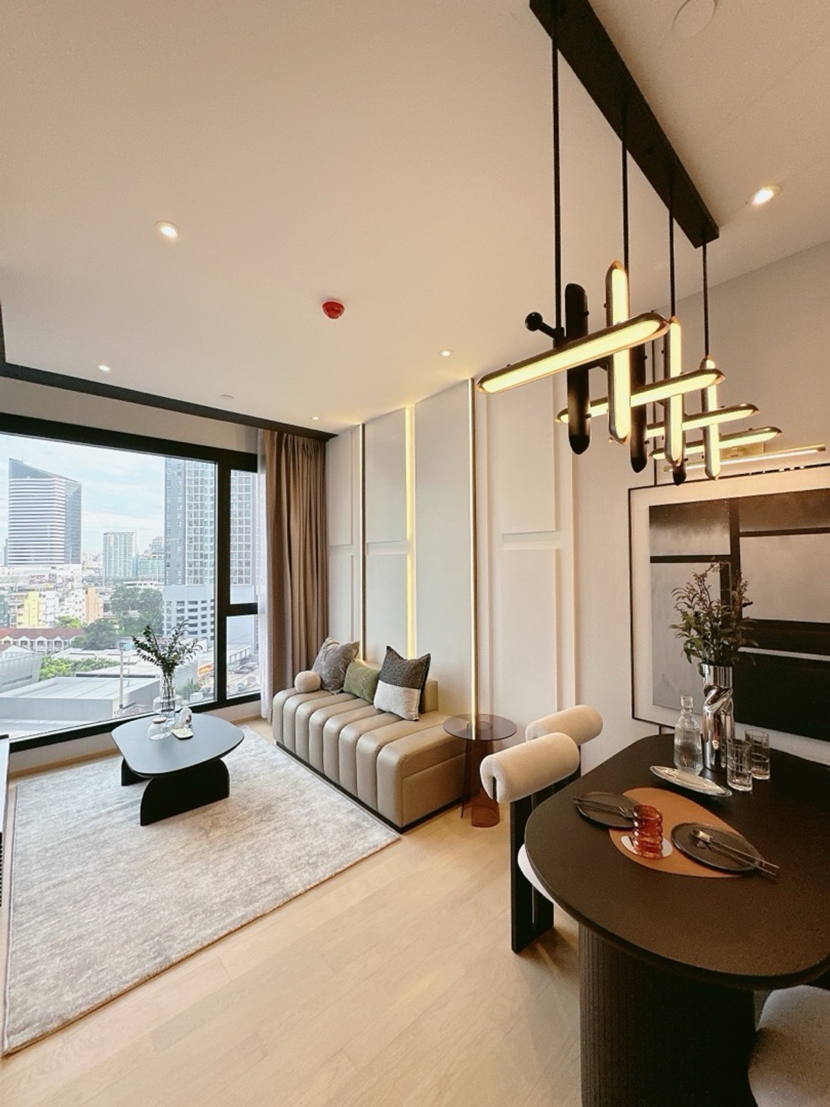 ขายคอนโดพระราม 9 เพชรบุรีตัดใหม่ RCA : 𝐀𝐒𝐇𝐓𝐎𝐍 𝐀𝐒𝐎𝐊𝐄 𝐑𝐀𝐌𝐀𝟗 /𝟐 𝐁𝐞𝐝 𝐑𝐨𝐨𝐦 ฟรีทุกค่าใช่จ่าย พร้อมเข้าอยู่ ผ่อนสบายๆ 𝟐𝟓,𝟎𝟎𝟎/𝐦𝐨𝐧𝐭𝐡 โปรปิดตึก 3 ห้องสุดท้าย 