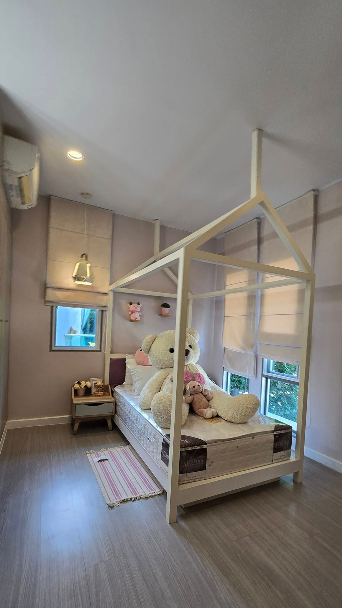 For RentHousePattanakan, Srinakarin : Single house for rent: Perfect Place 2 — New Krungthep Kreetha Road. Beautiful house ready to move in Near international schools / expressways / famous department stores, 2-storey detached house, modern style, on an area of ​​90 square meters, spacious us