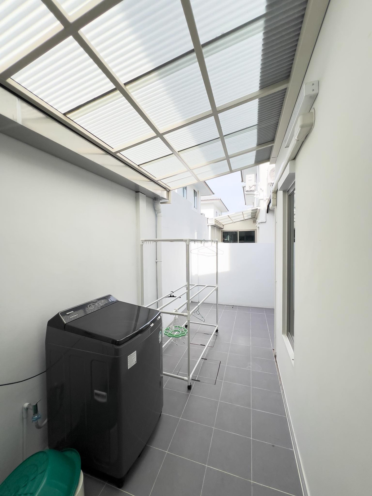 For RentHousePattaya, Bangsaen, Chonburi : For rent, beautiful detached house near Pattaya city. and international school, fully furnished, ready to move in