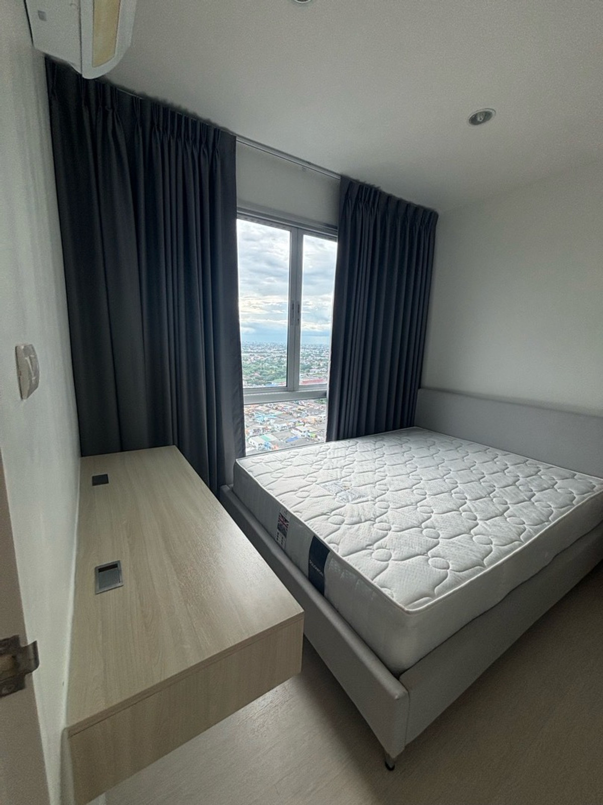 ให้เช่าคอนโดบางแค เพชรเกษม : ให้เช่า The Prodigy เดอะ โพรดิจี้ บางแค 🚆MRT บางแค  ห้องใหญ่ 35ตร.ม ✅LineOA : @ladysai