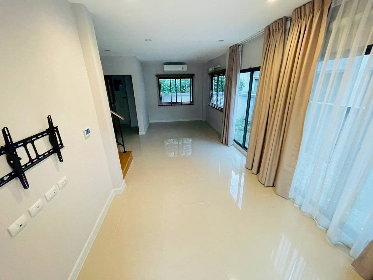 ขายบ้านนนทบุรี บางใหญ่ บางบัวทอง : 95249 - ขายด่วน บ้านแฝดสุดสวย VENUE เวสต์เกต บางใหญ่