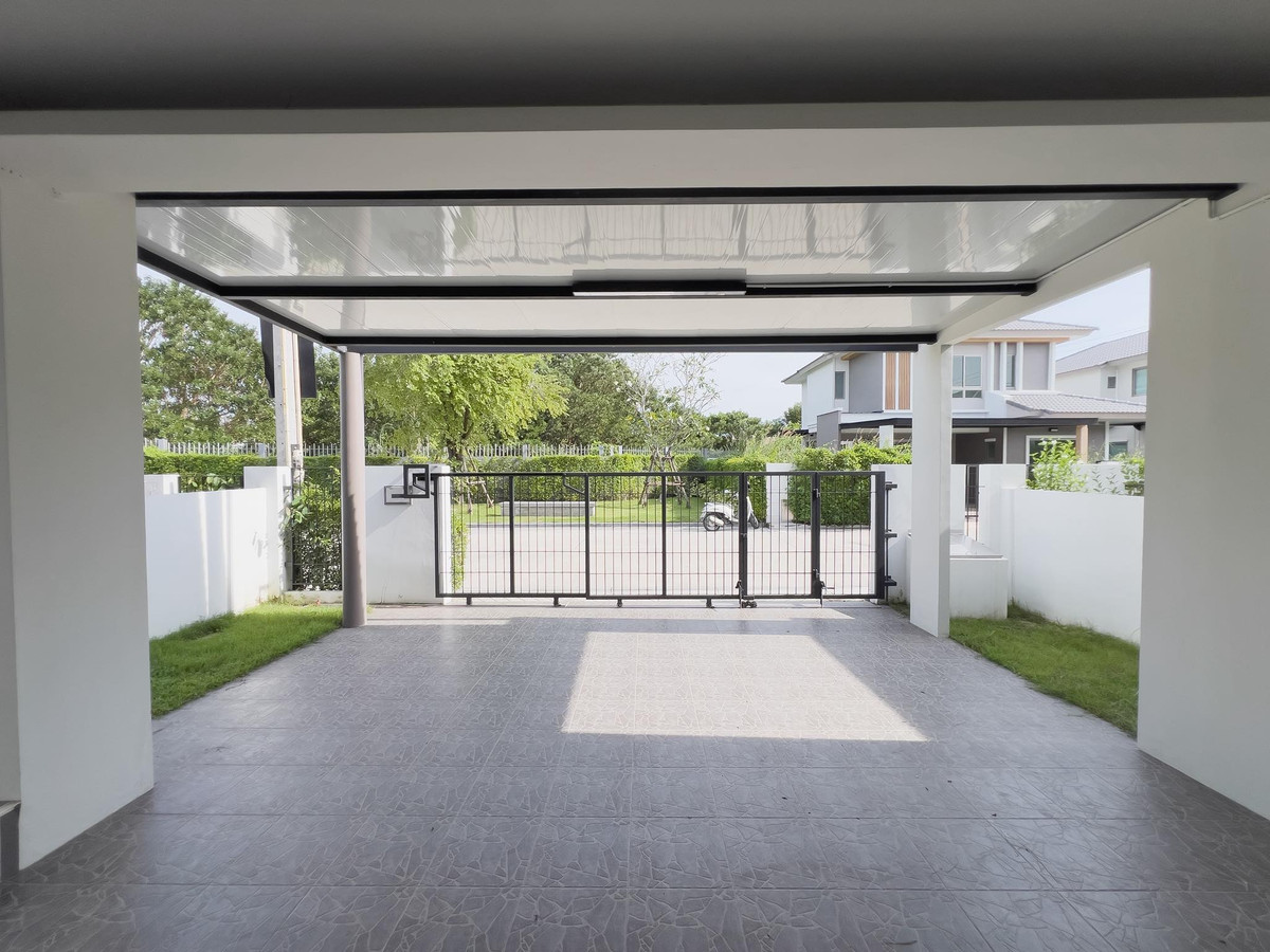 For RentHousePattaya, Bangsaen, Chonburi : For rent, beautiful detached house near Pattaya city. and international school, fully furnished, ready to move in