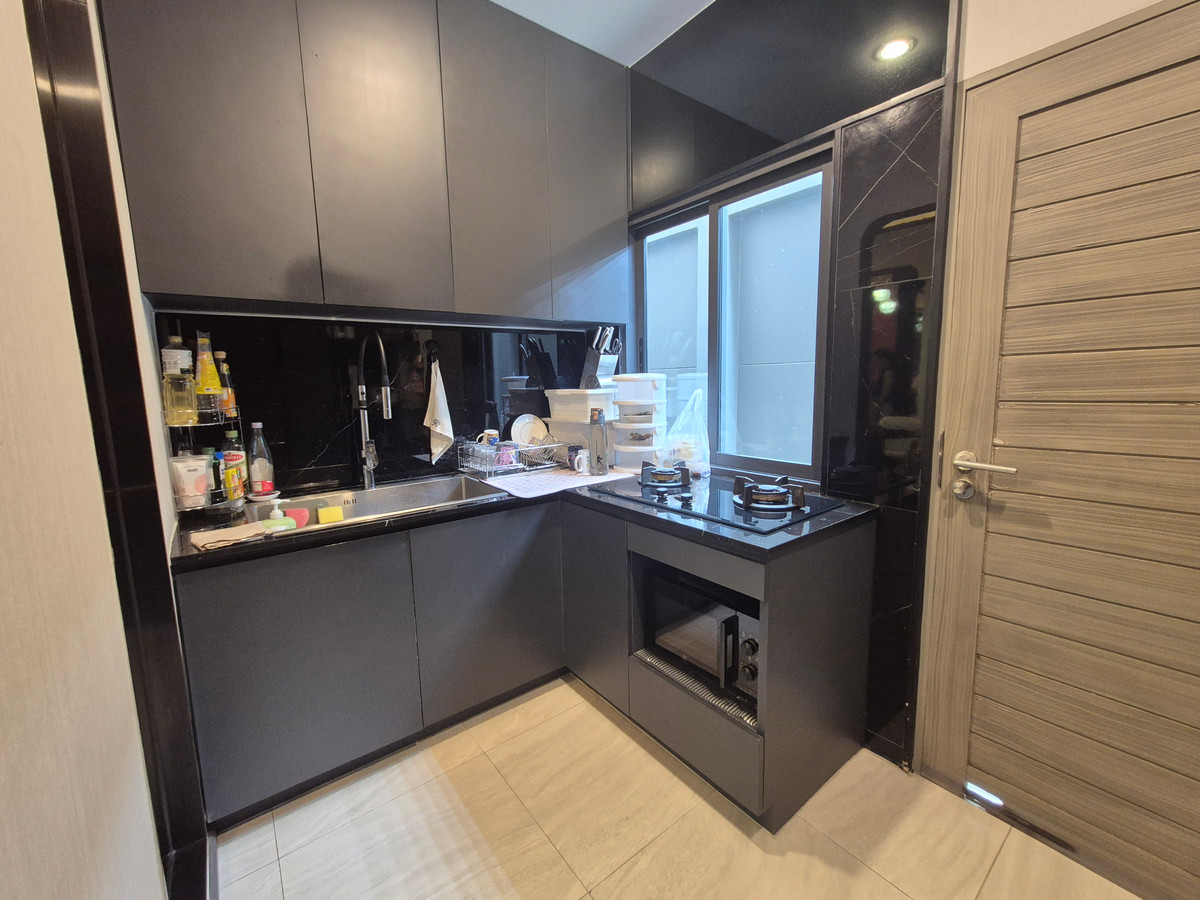 ให้เช่าบ้านพัฒนาการ ศรีนครินทร์ : ( ให้เช่าบ้านเดี่ยว 3 ชั้น! ) 4 ห้องนอน 5 ห้องน้ำ Vana Residence พระราม 9 - ศรีนครินทร์ (กรุงเทพกรีฑาตัดใหม่)