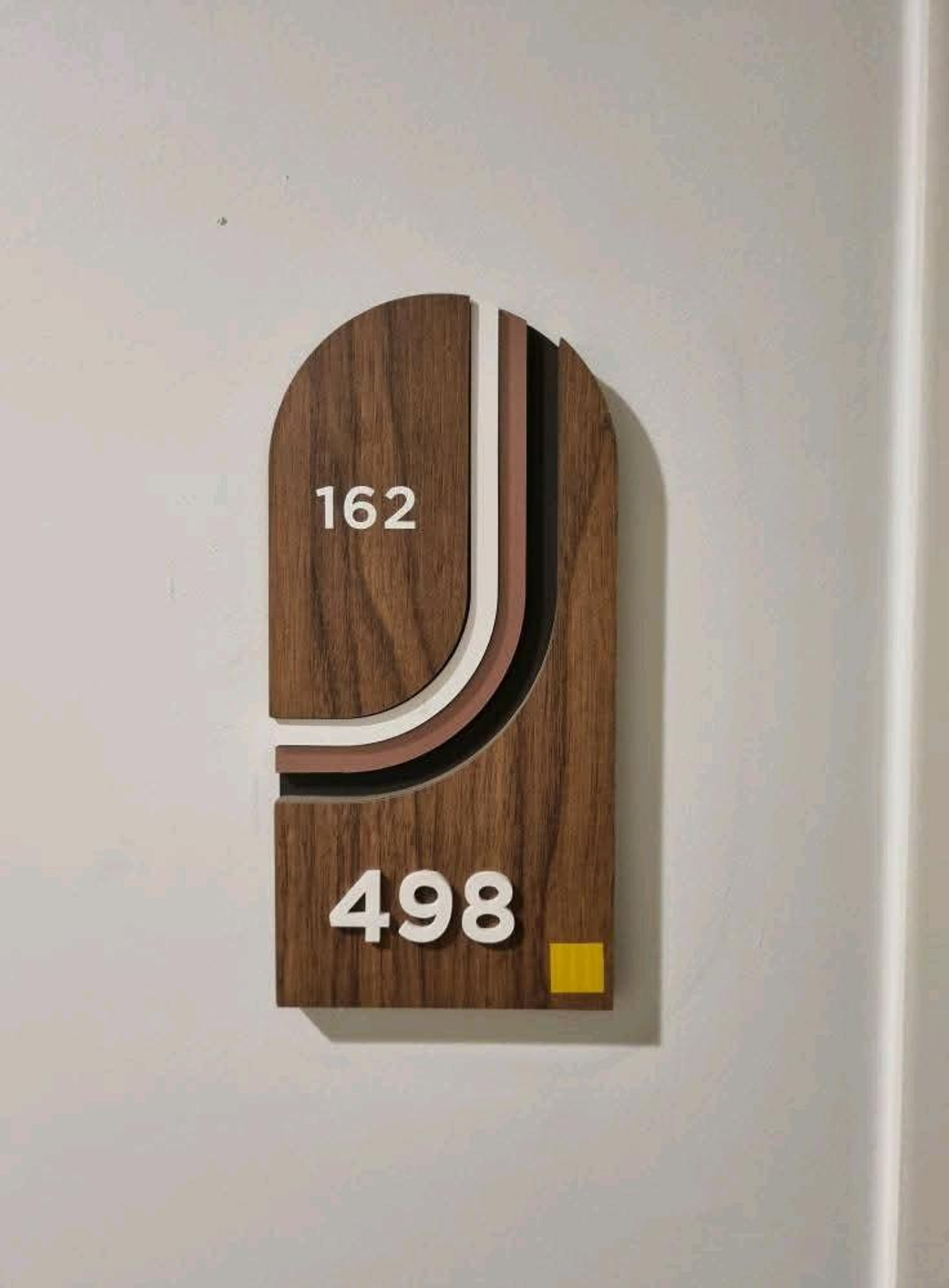 For RentCondoRathburana, Suksawat : 📍 Good location, convenient travel, close to BTS (Southern Purple Line) 150 m. ✨ Fully furnished and electrical appliances, ready to move in!