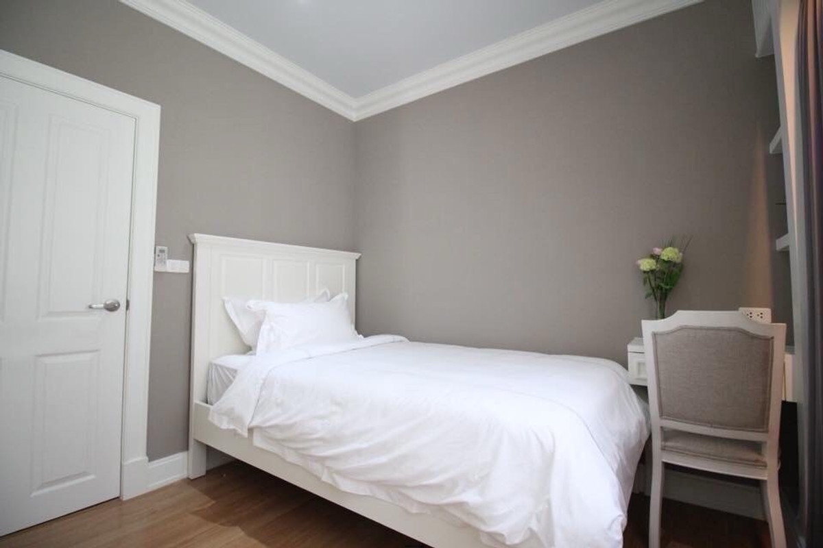 ให้เช่าบ้านเกษตร นวมินทร์ ลาดปลาเค้า : 📢👇บ้านเดี่ยวหรู แกรนดิโอ ลาดพร้าว–เกษตรนวมินทร์สภาพใหม่ เฟอร์ครบ พร้อมอยู่ ทำเลดี เดินทางสะดวก ใกล้ถนนหลักหลายสาย