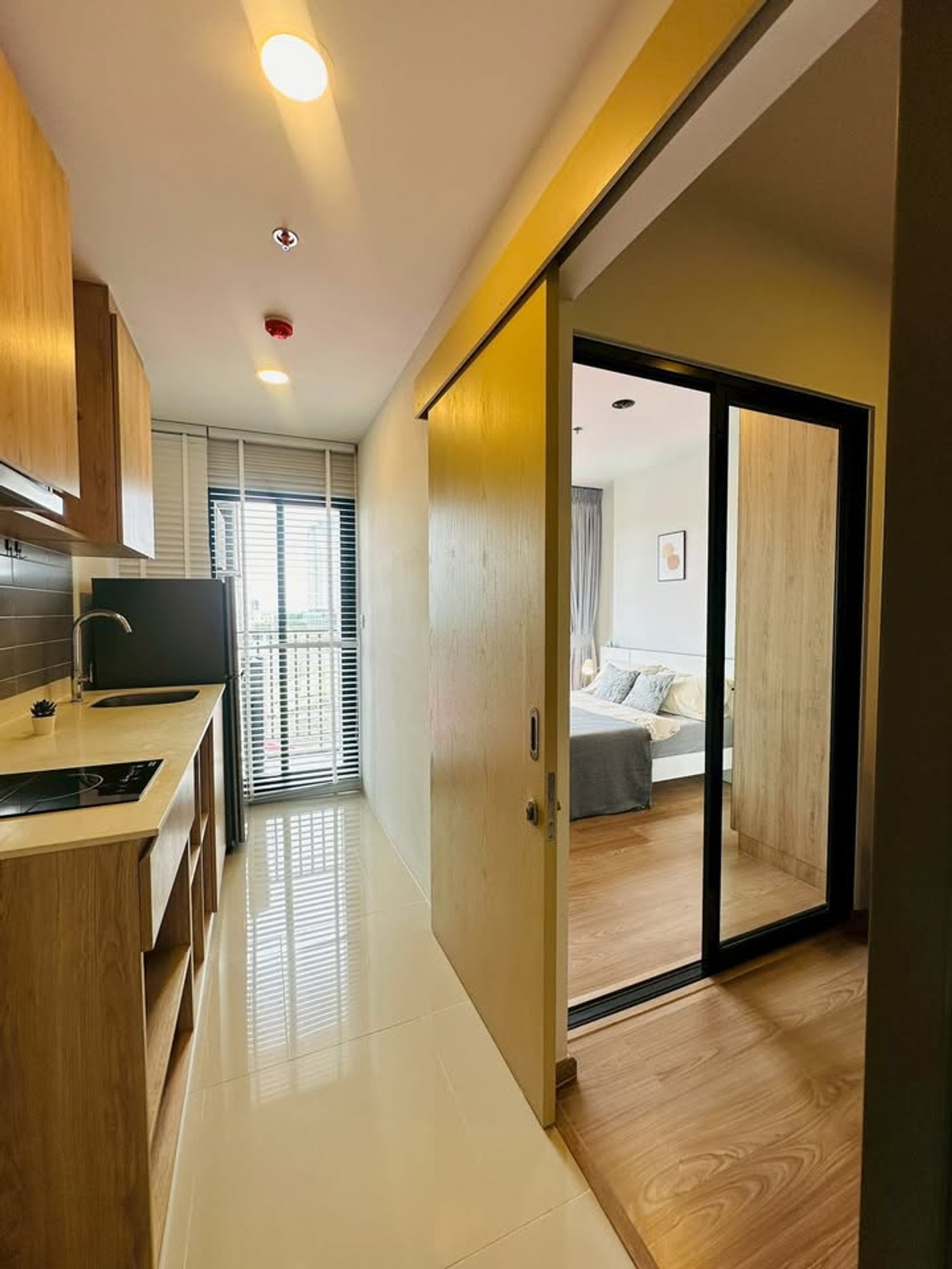 ให้เช่าคอนโดปิ่นเกล้า จรัญสนิทวงศ์ : เช่าคอนโด Chewathai PinKlao/ชีวาทัย ปิ่นเกล้า (B6811020)