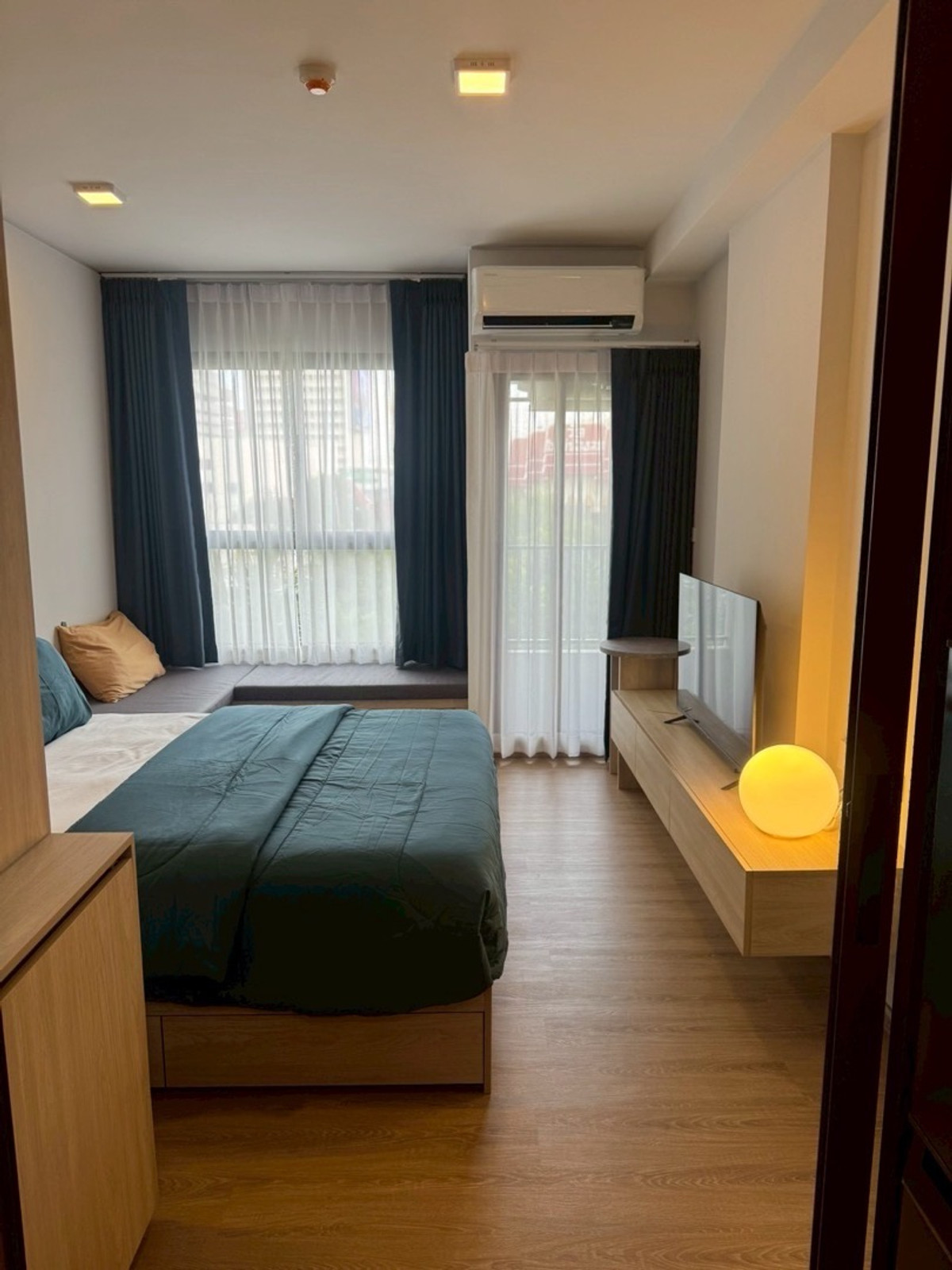 ให้เช่าคอนโดสุขุมวิท อโศก ทองหล่อ : 🔥ให้เช่าด่วน ห้องใหม่🔥250เมตร ท่าเรืออิตัลไทย | มีรถรับส่ง 10 นาที BTS พร้อมพงษ์ Emquartier | เฟอร์ครบพร้อมเข้าอยู่