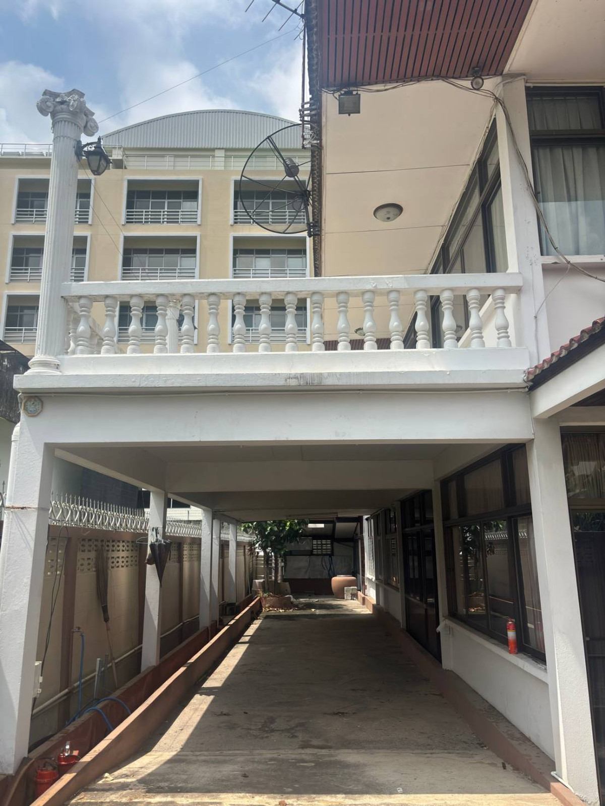 For RentHouseRattanathibet, Sanambinna : Single house for rent, Rewadee, near MRT Nonthaburi Government Center, just 3 minutes.