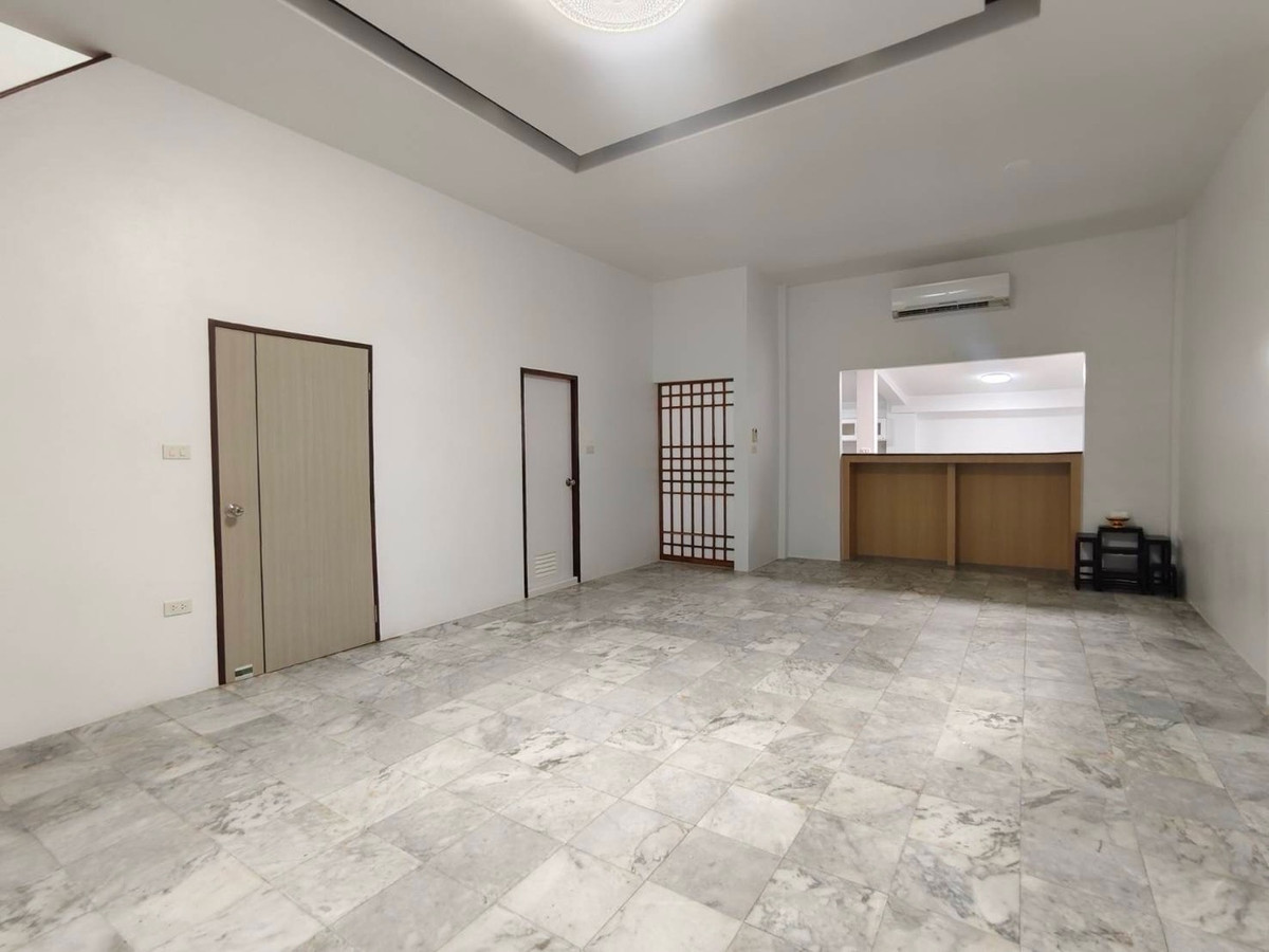 For RentHome OfficeSukhumvit, Asoke, Thonglor : Home Office for rent, Thonglor, Sukhumvit, near BTS, can register a company, can do business | Home Office Thonglor for Business