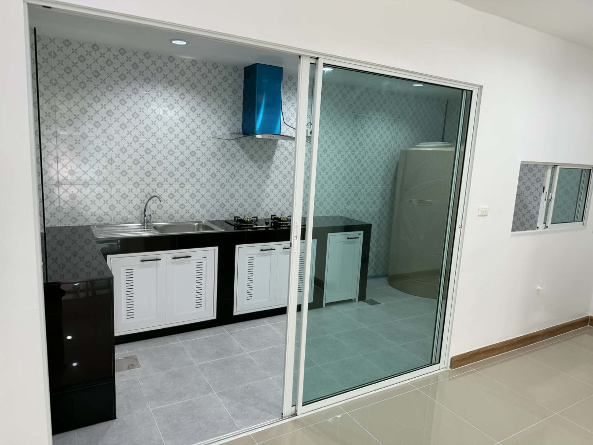 ขายทาวน์โฮมบางแค เพชรเกษม : ขายทาวน์เฮ้าส์/ทาวน์โฮม  พฤกษาทาวน์ เพชรเกษม 81 หน้ากว้าง รีโนเวทใหม่ หนองแขม เขต หนองแขม กรุงเทพ  CX-147198