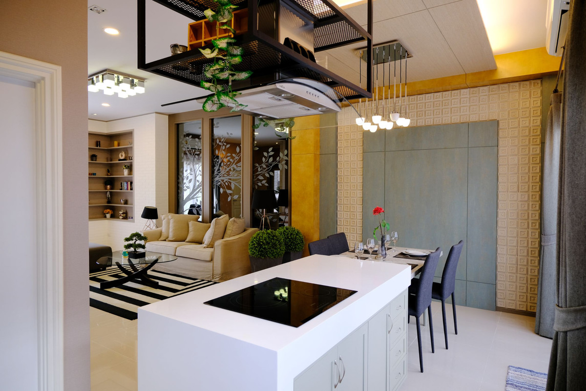 For SaleTownhomePathum Thani,Rangsit, Thammasat : 95360 - The most beautiful in the village, sample house, fully decorated, 2-story townhouse, corner plot, good location, zone in front of the project. Grandville University Pathum Thani-Sai Nai