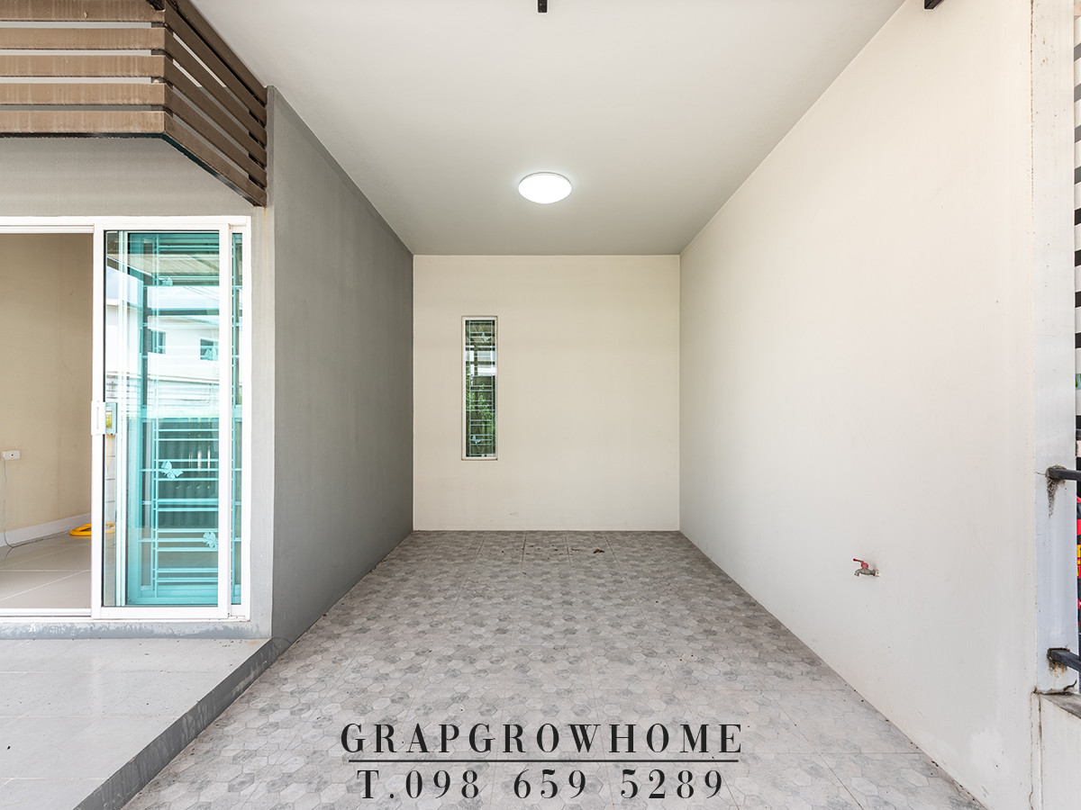 ขาย / ให้เช่า เดอะ คัลเลอร์ส เลชเชอร์ บางนา กม.8 ทาวน์โฮม 2 ชั้นสไตล์บ้านแฝด บ้านใหม่เจ้าของไม่เคยอยู่ 4 ห้องนอน ใกล้เมกะบางนาเพียง 5 นาที  Loading...