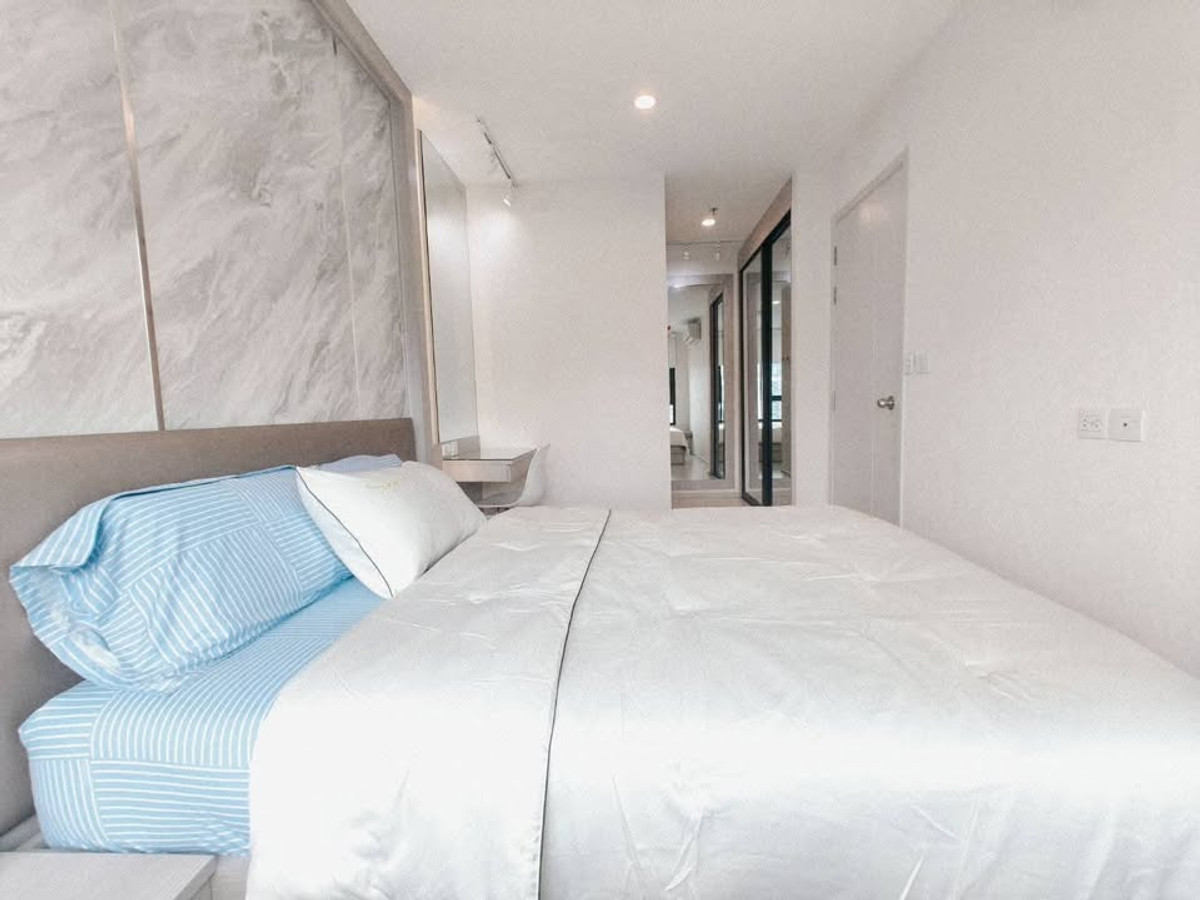 ให้เช่าคอนโดพระราม 9 เพชรบุรีตัดใหม่ RCA : เช่าคอนโด Life Asoke/ไลฟ์ อโศก (B6811017)