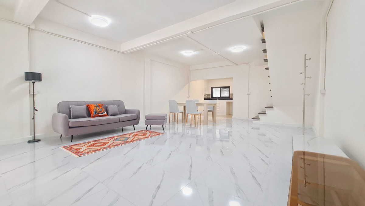 ขายทาวน์โฮมพระราม 5 ราชพฤกษ์ บางกรวย : ขายทาวน์เฮ้าส์/ทาวน์โฮม  บ้านสมชายพัฒนา รีโนเวทใหม่ บางกรวย บางกรวย นนทบุรี  CX-146821