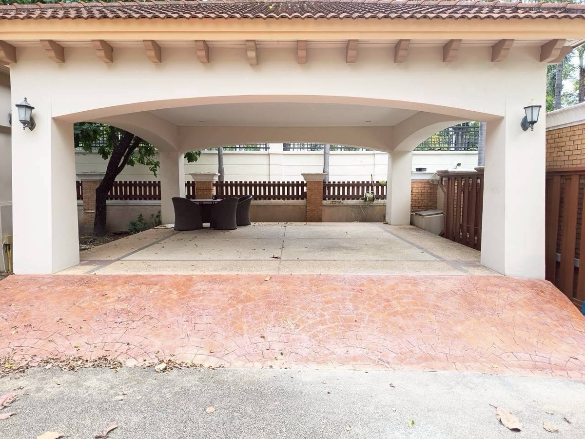 ให้เช่าบ้านบางนา แบริ่ง ลาซาล : ให้เช่า‼️บ้านเดี่ยว เนื้อที่ 351 ตร.ว. ซอยลาซาน ถนนสุขุมวิท 107  บางนา  กรุงเทพฯ  รีโนเสทใหม่  สวยกิ๊ก📌