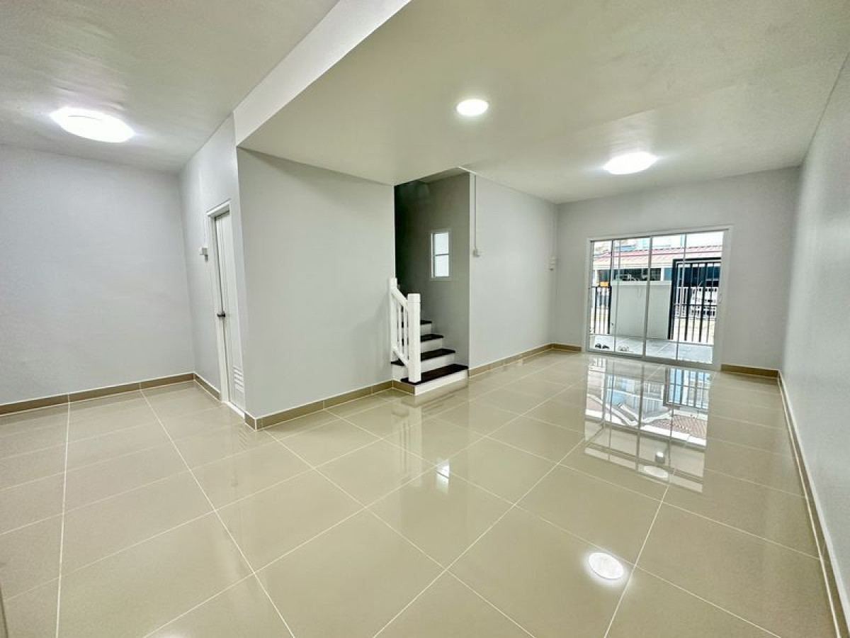 ขายทาวน์โฮมนนทบุรี บางใหญ่ บางบัวทอง : ขายทาวน์เฮ้าส์/ทาวน์โฮม  บ้านพฤกษา 69 บางใหญ่ - แก้วอินทร์ รีโนเวทใหม่ บางแม่นาง บางใหญ่ นนทบุรี    CX-133224