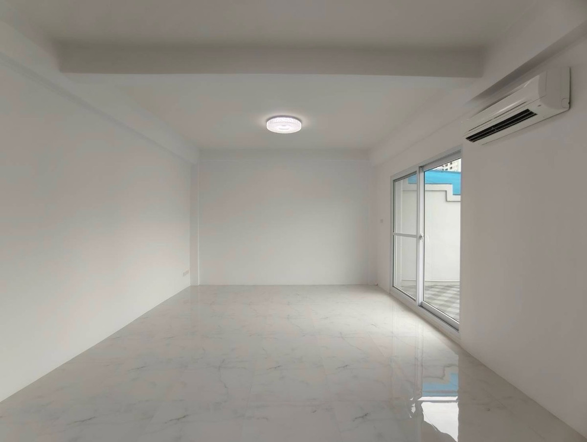 For RentHome OfficeSukhumvit, Asoke, Thonglor : Home Office for rent, Thonglor, Sukhumvit, near BTS, can register a company, can do business | Home Office Thonglor for Business