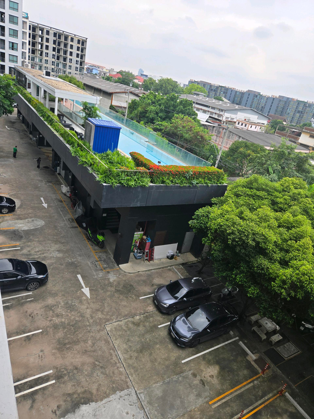 ขายคอนโดบางนา แบริ่ง ลาซาล : ขายคอนโด Nich Mono บางนา รีโนเวทใหม่ 42 ตร.ม. สไตล์ Modern Luxury พร้อมอยู่ ราคา 1.99 ล้านบาท