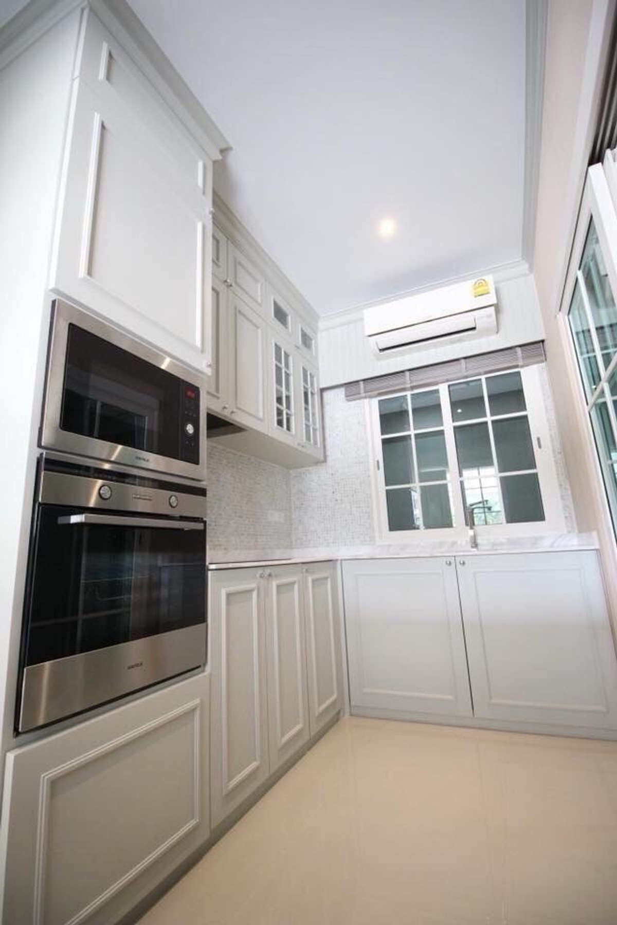 ให้เช่าบ้านเกษตร นวมินทร์ ลาดปลาเค้า : 📢👇บ้านเดี่ยวหรู แกรนดิโอ ลาดพร้าว–เกษตรนวมินทร์สภาพใหม่ เฟอร์ครบ พร้อมอยู่ ทำเลดี เดินทางสะดวก ใกล้ถนนหลักหลายสาย