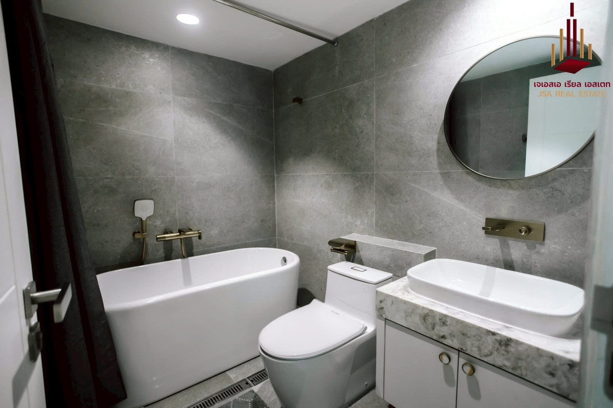 For SaleCondoWitthayu, Chidlom, Langsuan, Ploenchit : ✨ Selling Navin Court ✨Only 15.9 MB