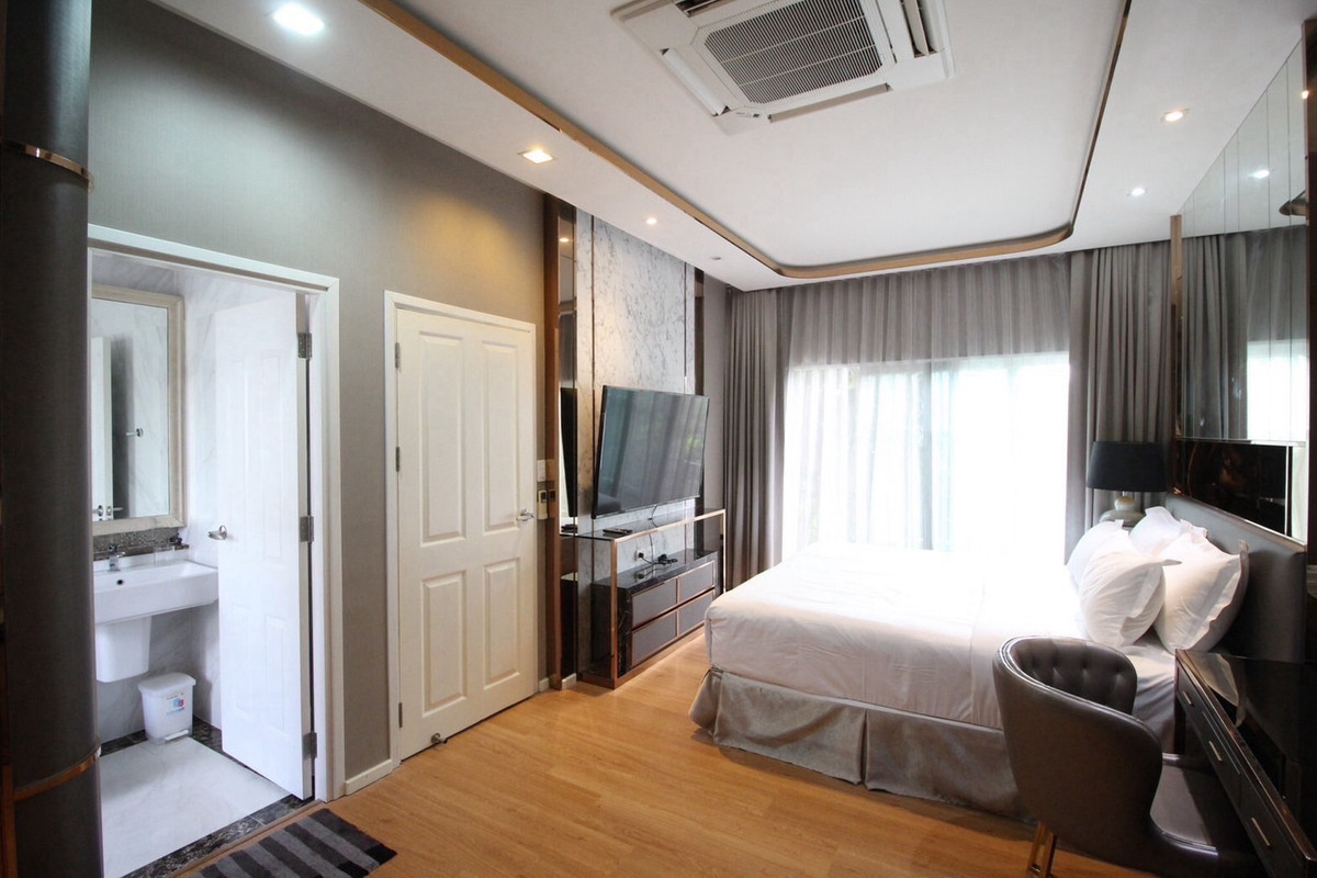 ให้เช่าบ้านเกษตร นวมินทร์ ลาดปลาเค้า : 📢👇บ้านเดี่ยวหรู แกรนดิโอ ลาดพร้าว–เกษตรนวมินทร์สภาพใหม่ เฟอร์ครบ พร้อมอยู่ ทำเลดี เดินทางสะดวก ใกล้ถนนหลักหลายสาย