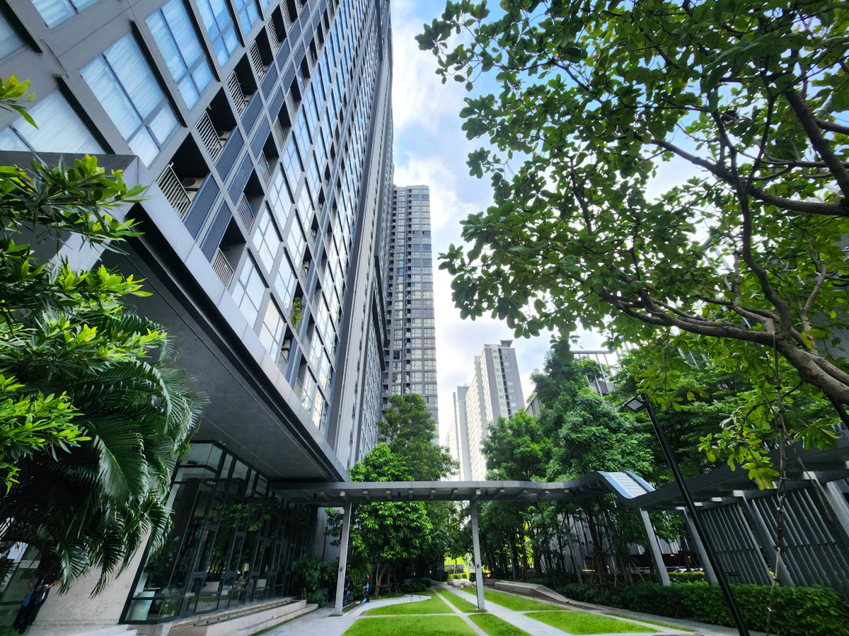 ขายคอนโดบางซื่อ วงศ์สว่าง เตาปูน : 95171 - ขาย/เช่า ห้องมุม ห้องใหญ่ ใกล้ MRT ครบทุกไลฟ์สไตล์ที่ เดอะ ไลน์ วงศ์สว่าง