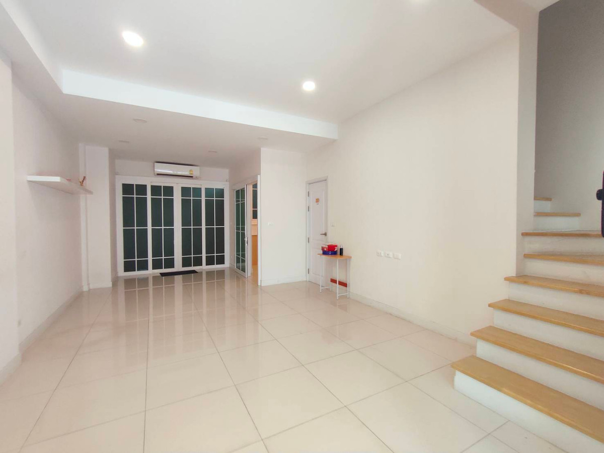 For RentHome OfficeOnnut, Udomsuk : The Master @Udomsuk : Home or Office for rent (ST-02)