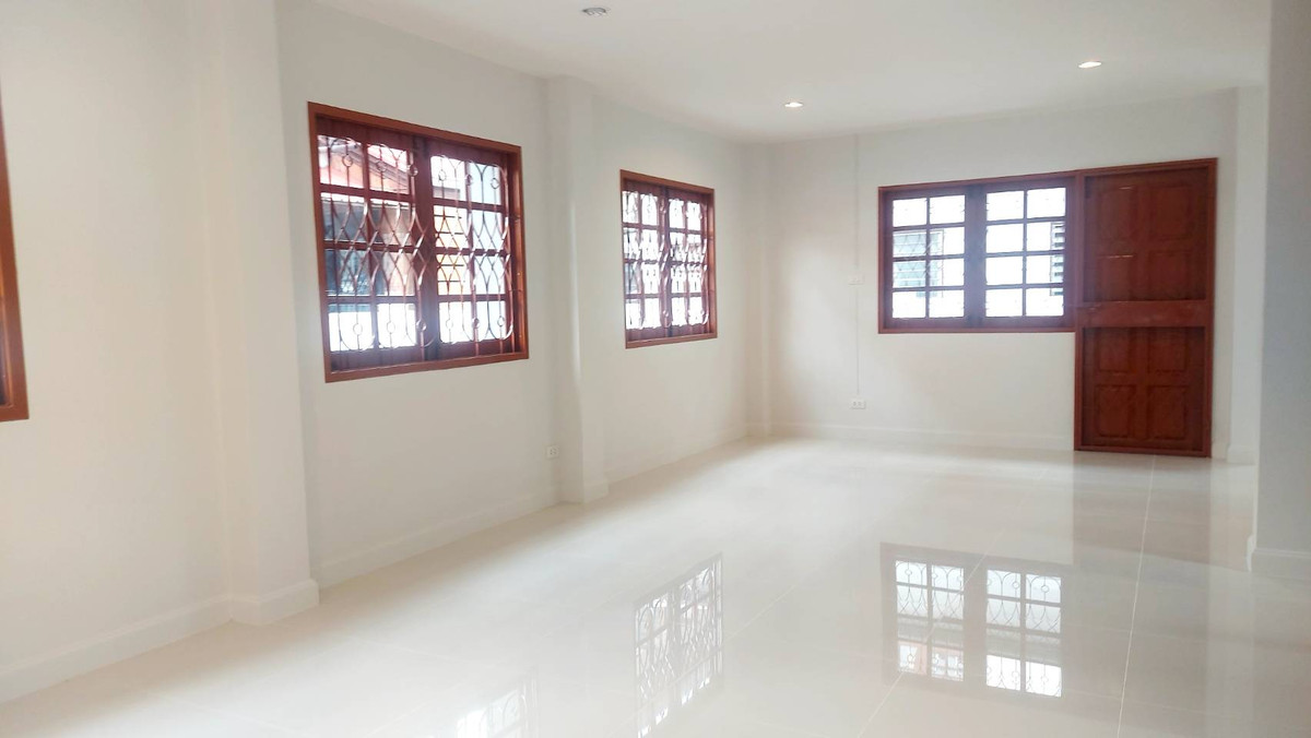 ขายบ้านนนทบุรี บางใหญ่ บางบัวทอง : 88540 - ขายบ้านเดี่ยว โครงการมณียา4 ขนาด 54 ตารางวา ถนนรัตนาธิเบศร์-ท่าอิฐ นนทบุรี ใกล้ สถานี MRT ไทรม้าและ MRTท่าอิฐ