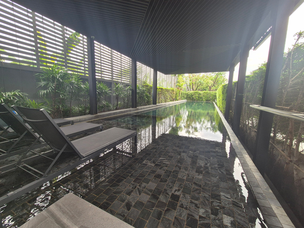 ให้เช่าบ้านพัฒนาการ ศรีนครินทร์ : ( ให้เช่าบ้านเดี่ยว 3 ชั้น! ) 4 ห้องนอน 5 ห้องน้ำ Vana Residence พระราม 9 - ศรีนครินทร์ (กรุงเทพกรีฑาตัดใหม่)