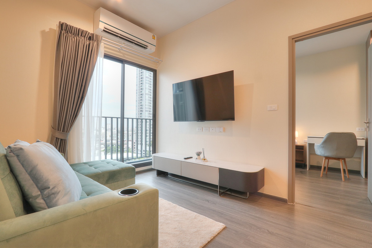 For SaleCondoKhlongtoei, Kluaynamthai : 🔥Urgent Sale🔥 Ideo Sukhumvit-Rama 4, corner unit, large size, great view, fully furnished, ready to move in, near BTS Phra Khanong.