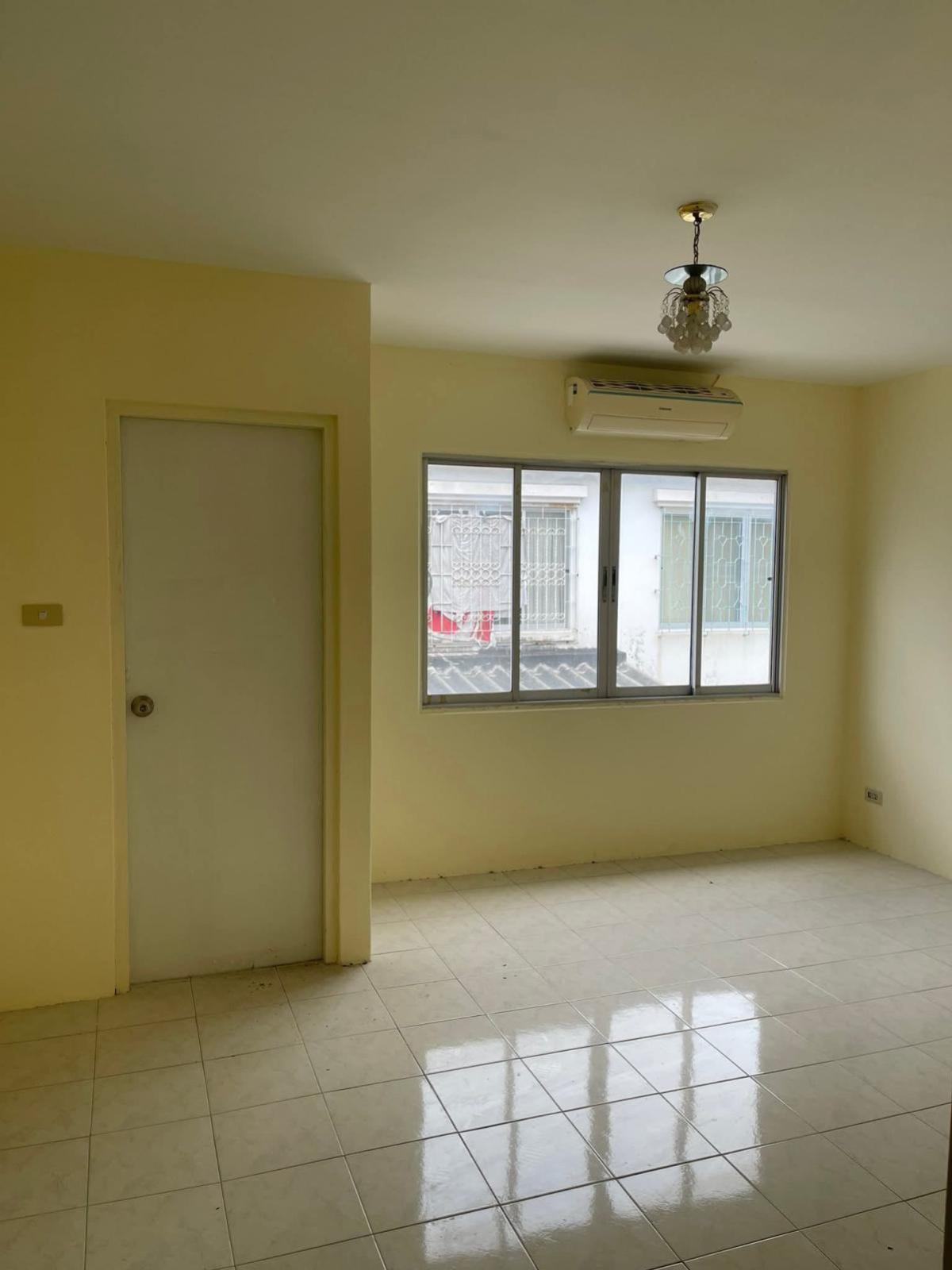 ขายบ้านพัทยา บางแสน ชลบุรี สัตหีบ : ขายบ้าน  หมู่บ้านมณีแก้ว ห้วยกะปิ เมืองชลบุรี ชลบุรี CX-135343